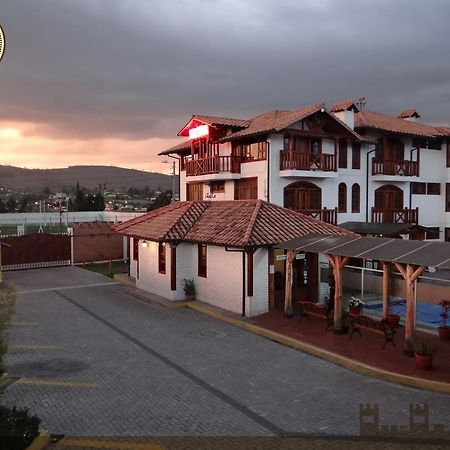 Hosteria El Imperio Real Salcedo Dış mekan fotoğraf