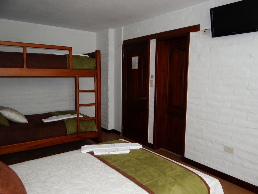 Hosteria El Imperio Real Salcedo Dış mekan fotoğraf