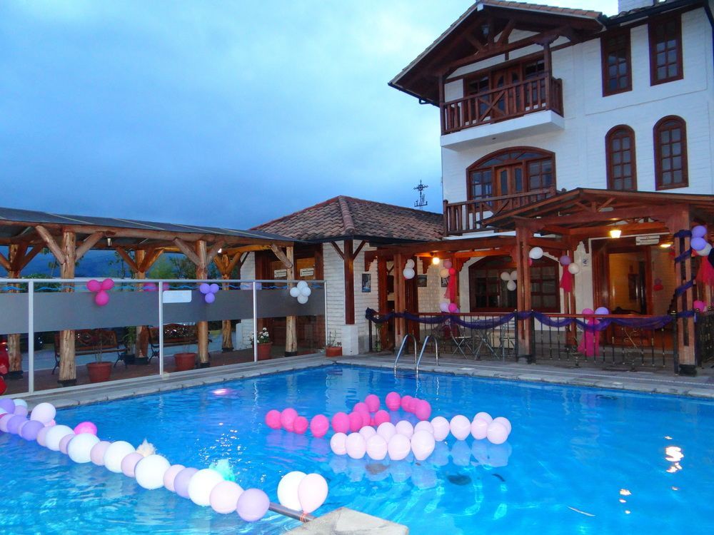 Hosteria El Imperio Real Salcedo Dış mekan fotoğraf